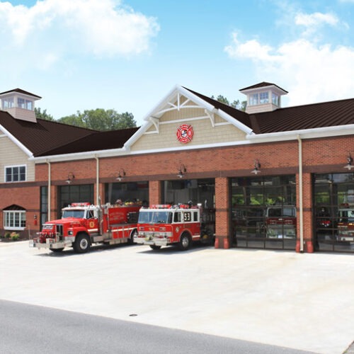 Comparing Steel vs. Aluminum Industrial Garage Doors - industrial garage door in new orleans