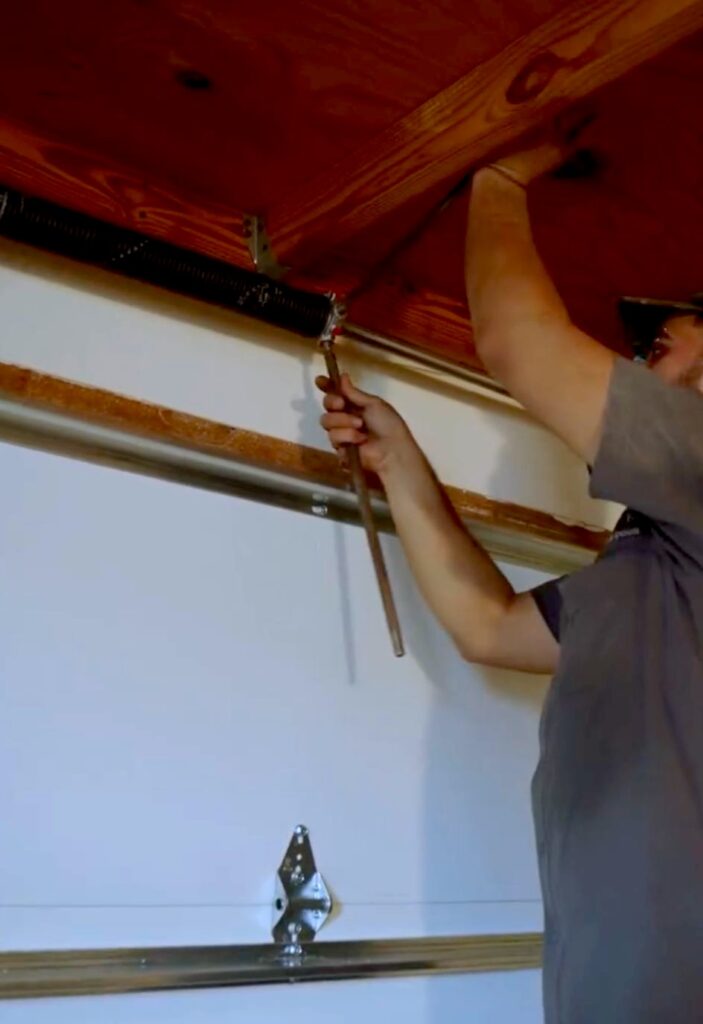 garage door opener in luling - ace garage door llc